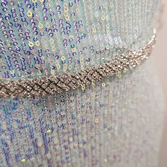 IEENA MAC Duggal Flutter Sleeve Sequin Column Gown - Picture 16 of 16